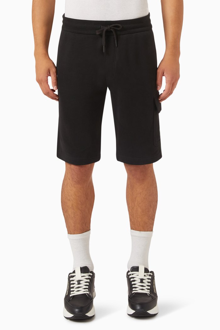 

Logo Badge Cargo Shorts in Cotton, Black
