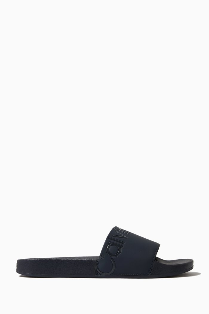 

Graphic Logo Slides in Faux-leather, Blue