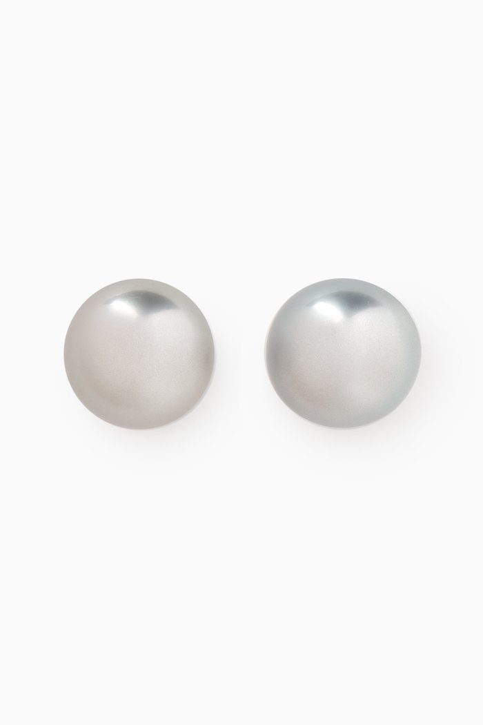 

Akila Pearl Stud Earrings in 18kt Gold, Yellow