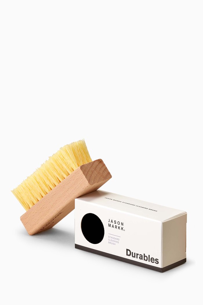 

Standard Cleaning Brush in Wood, White