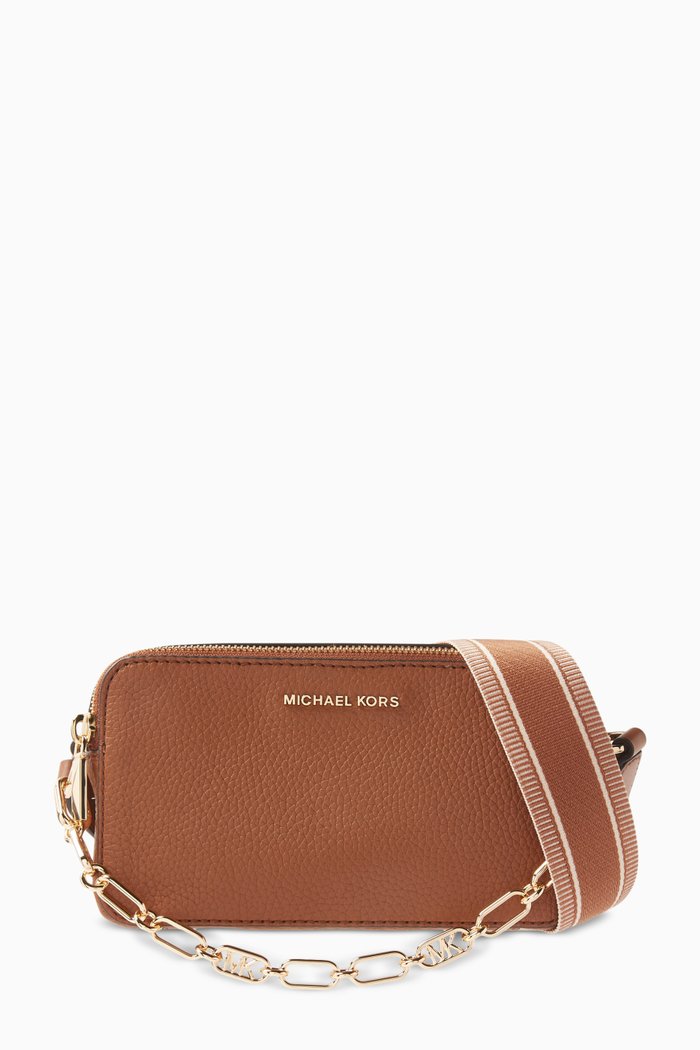 

Small Jet Set Double Zip Camera Bag in Pebbled Leather, Brown