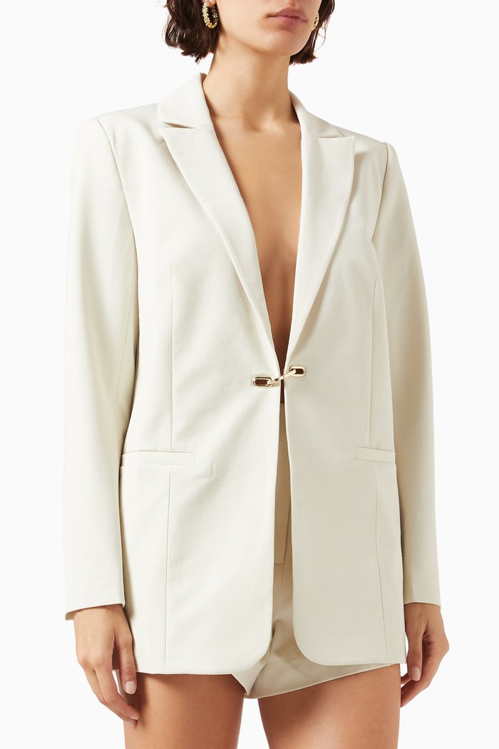 

Emilia Blazer, Neutral