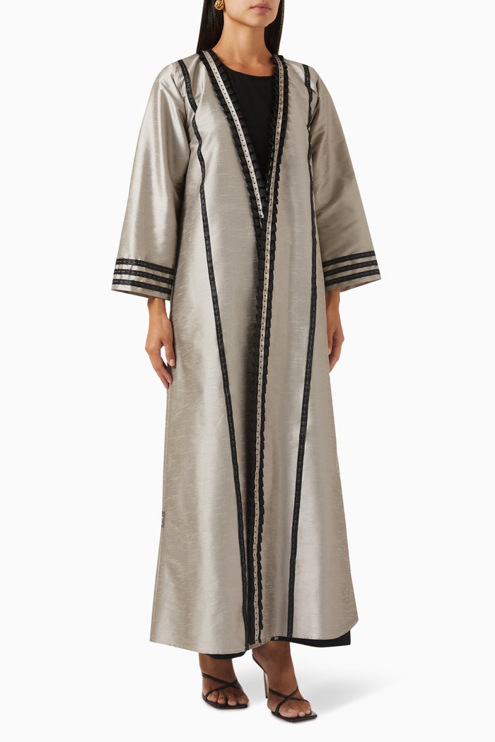 

Embroidered Abaya Set in Organza, Silver
