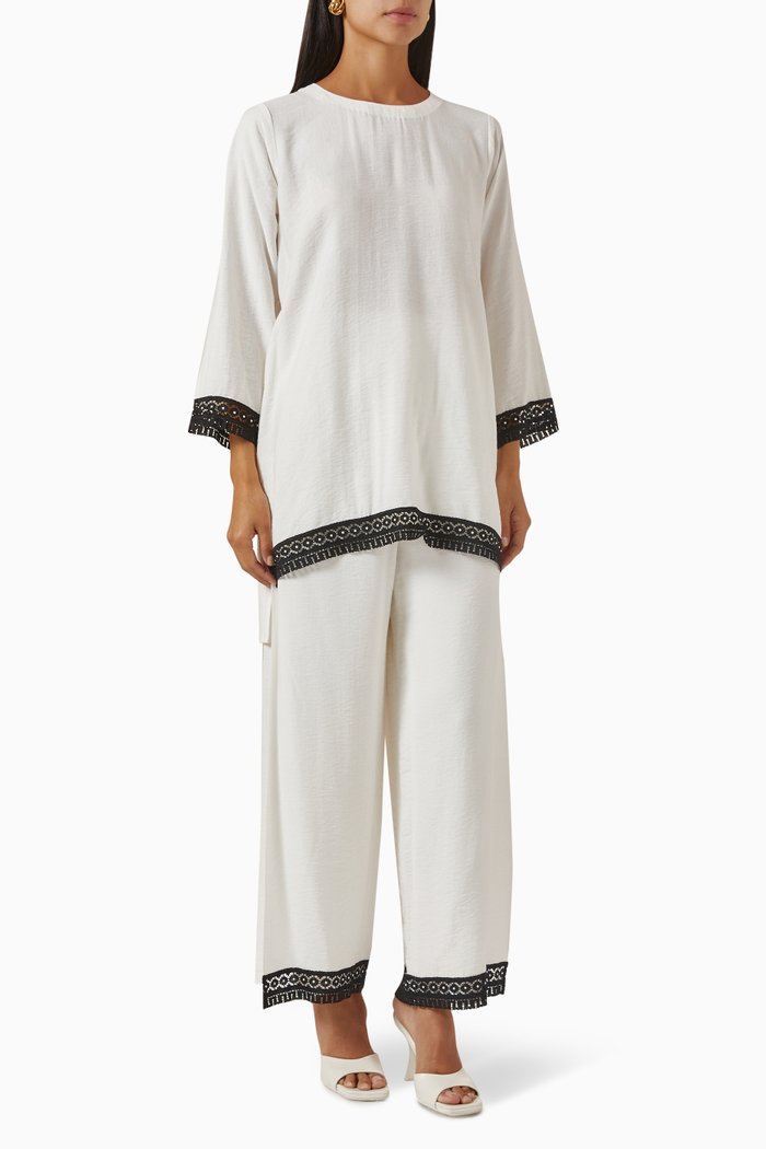 

Lace-trim Top & Pants Set, White