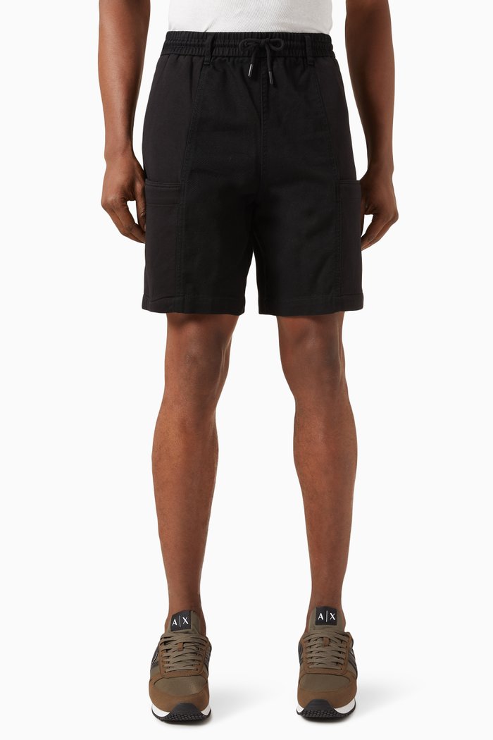 

Chino Shorts in Nylon, Black