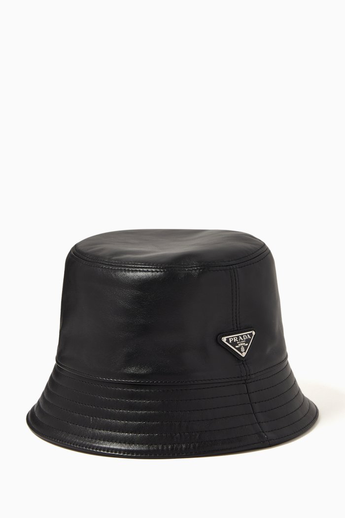 

Logo Bucket Hat in Leather, Black