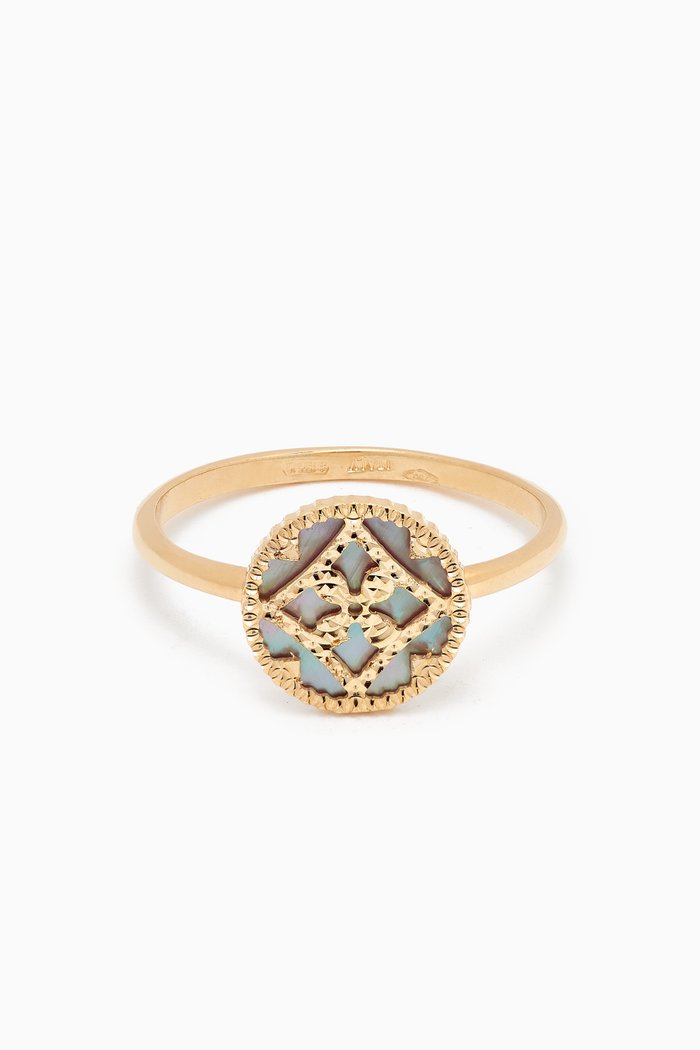 

Amelia Versailles Mother of Pearl Ring in 18kt Gold, Yellow
