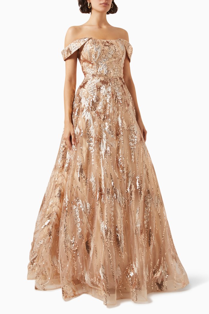 

Off-shoulder Embellished Gown in Tulle, Gold