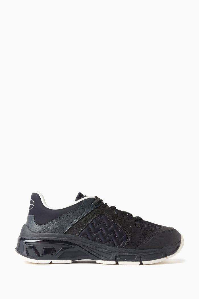 

Sneakers in Mesh & Leather, Black