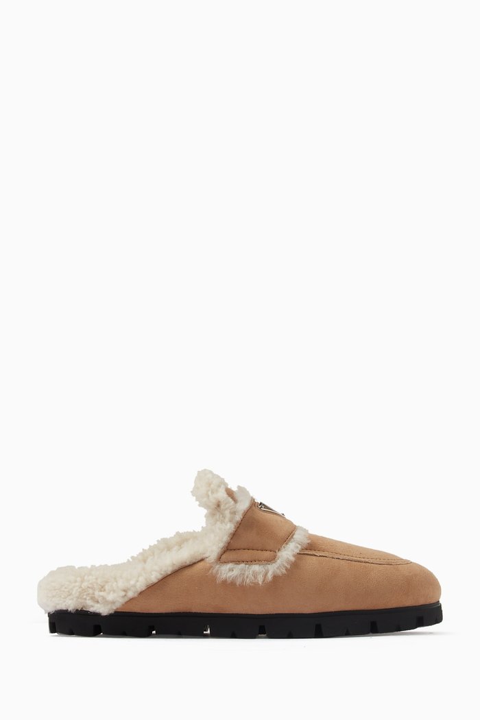 Triangle Logo Slides in Suede & Shearling, Neutral