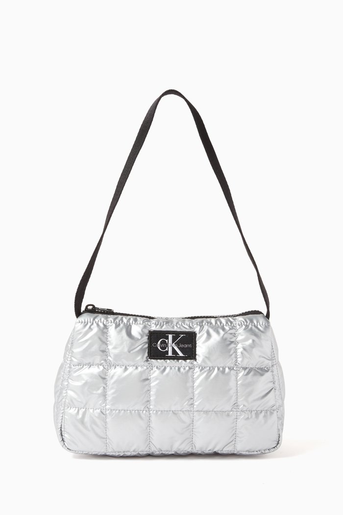 

Quilted Shoulder Bag in Recycled Nylon, Silver
