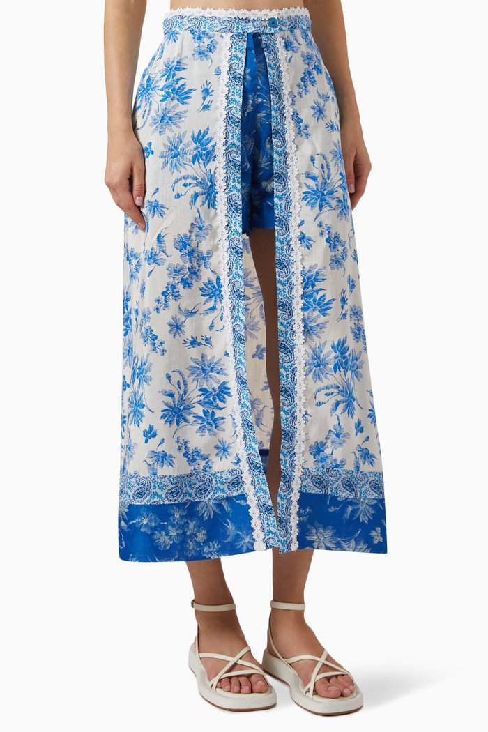 

Albertville Skirt in Linen Blend, Blue