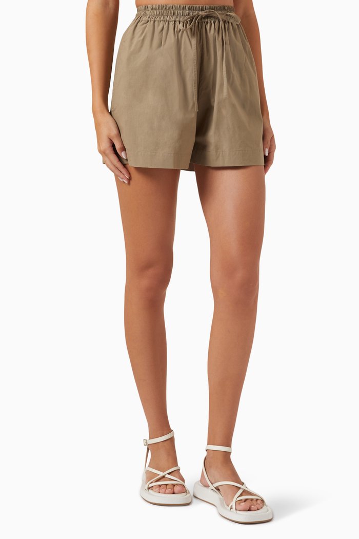 Relaxed Shorts in Organic Cotton, Neutral