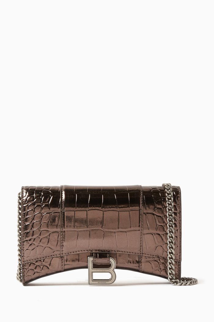 

Hourglass Wallet on Chain in Shiny Metallized Crocodile-embossed Calfskin, Metallic