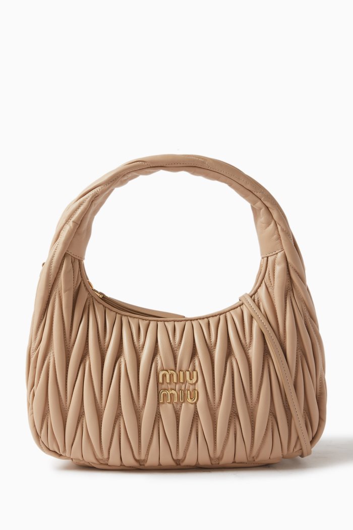 

Medium Wander Hobo Bag in Matelassé Leather, Neutral