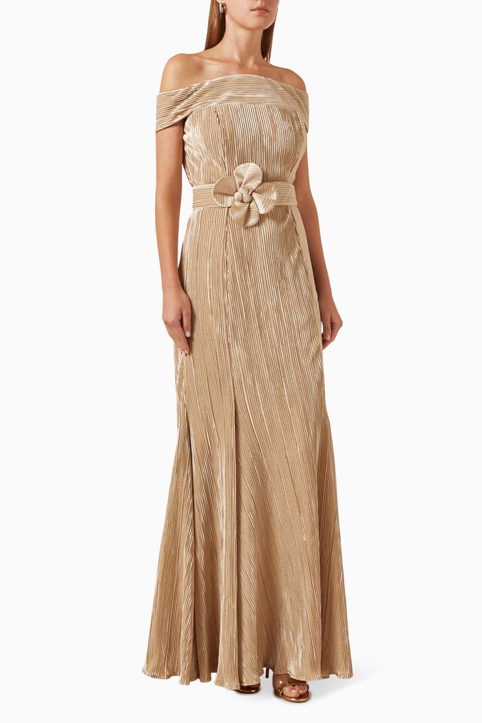 

Off-shoulder Maxi Dress in Plissé, Gold
