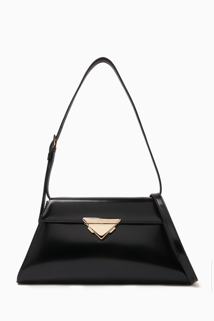 

Medium Handbag in Brushed Leather, Black