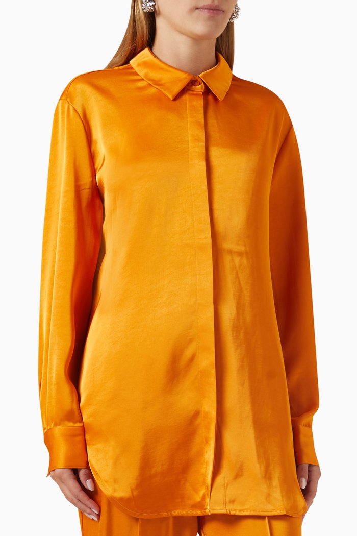 

Turning Pages Shirt in Satin, Orange
