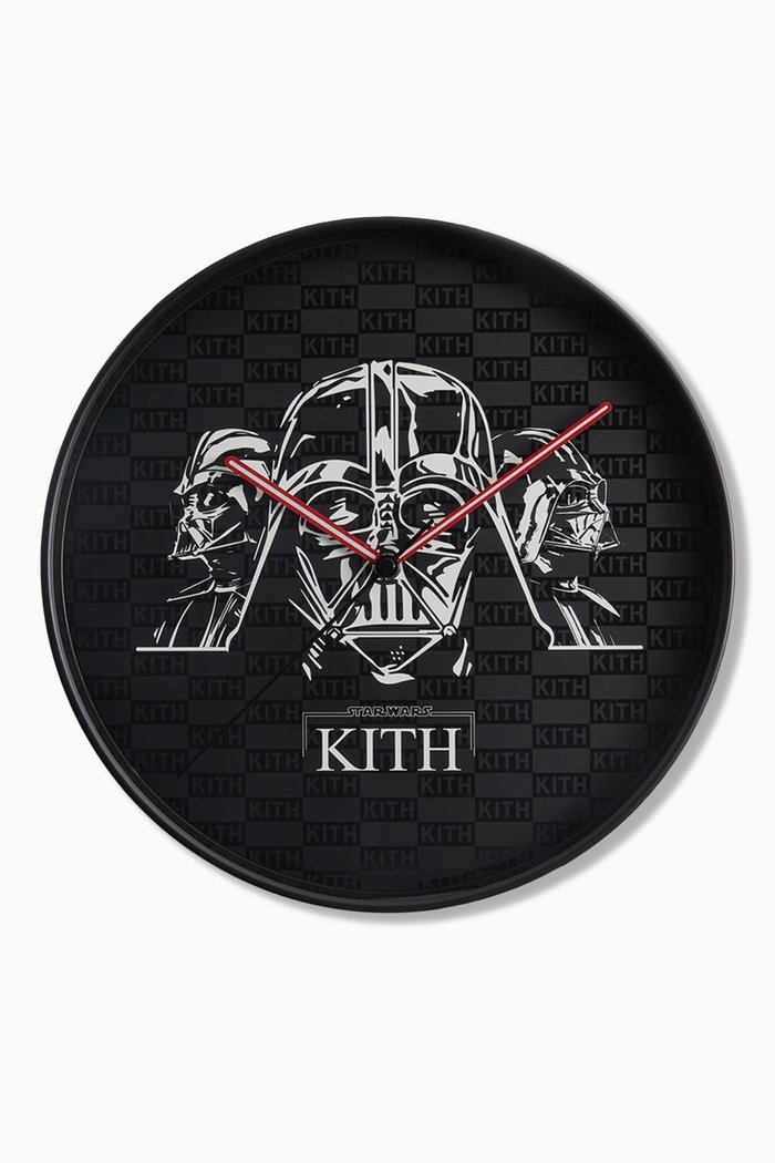 

x Star Wars Darth Vader™ Wall Clock, Black