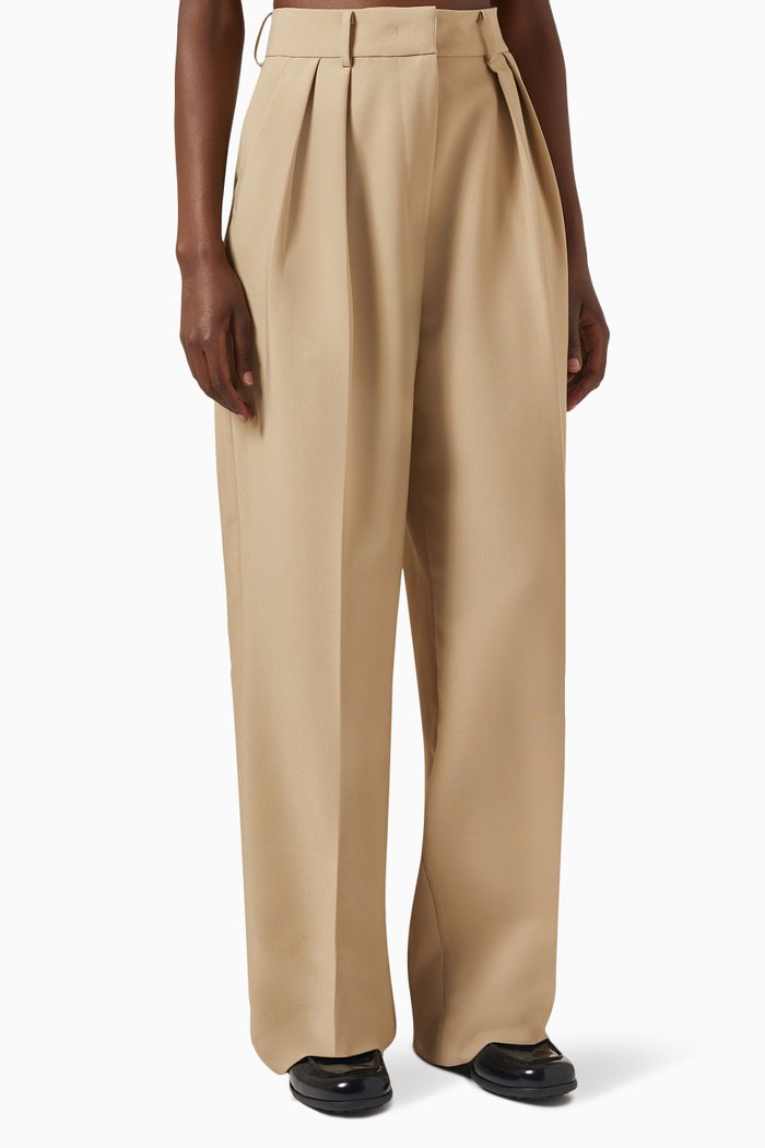 

Corrin Pleated Pants in Woven Suiting Fabric, Neutral