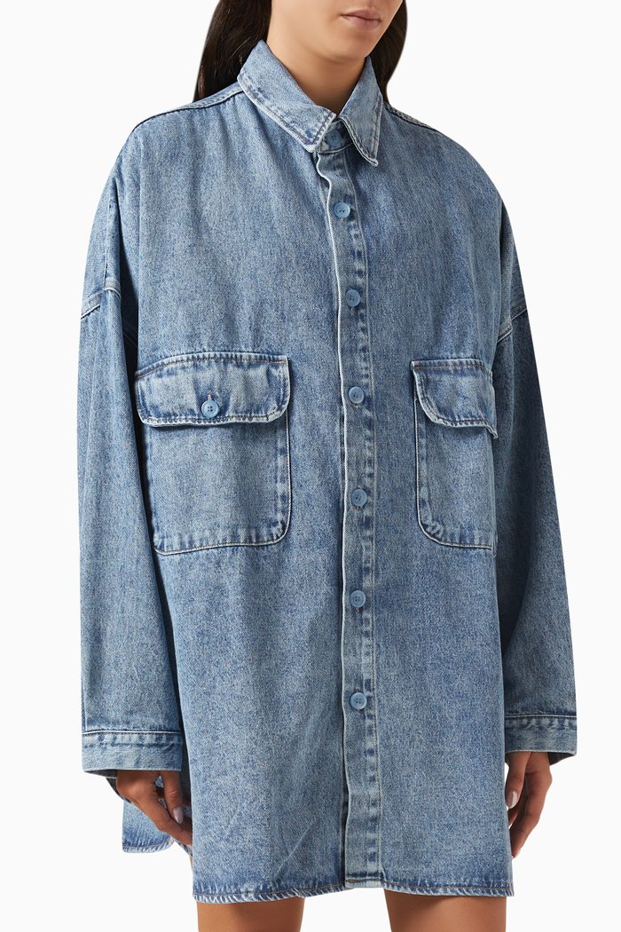

Dallas Oversized Shirt in Denim, Blue