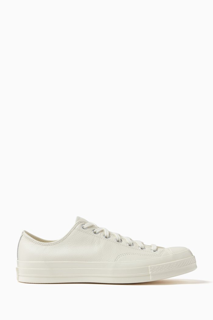 

Chuck 70 Low-top Sneakers in Canvas, Neutral