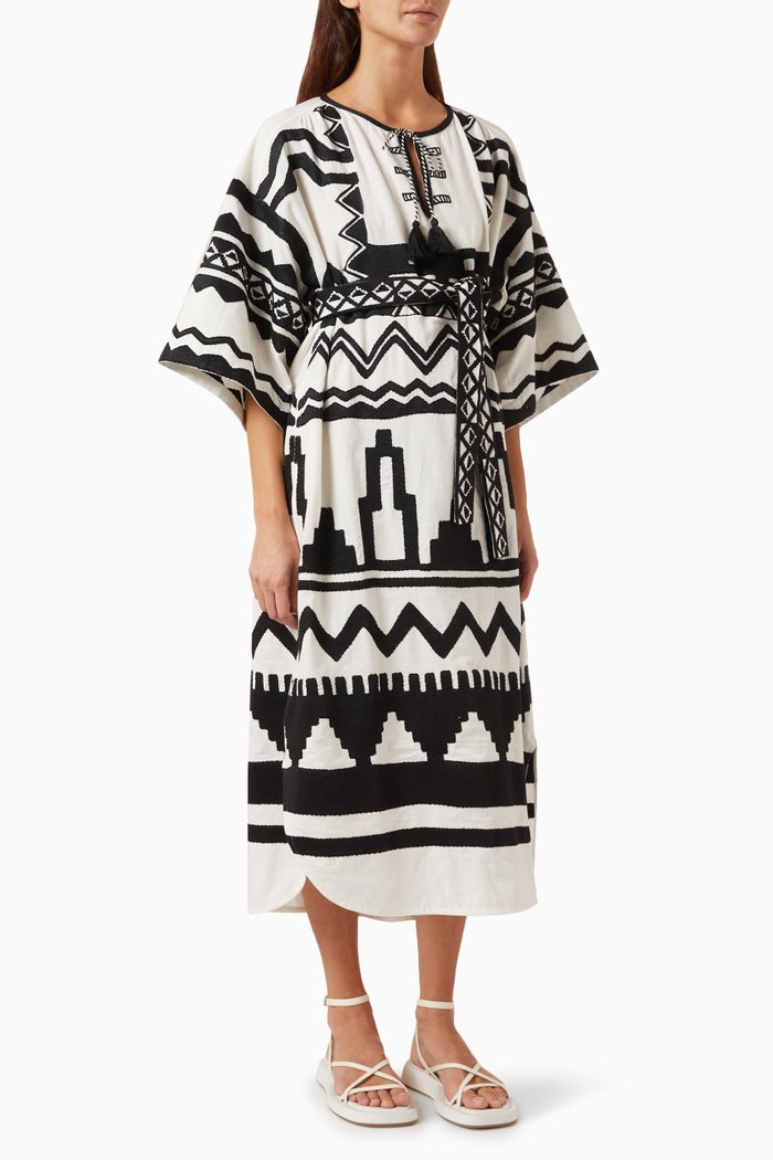 

Plume Hand-embroidered Kaftan in Cotton, Black