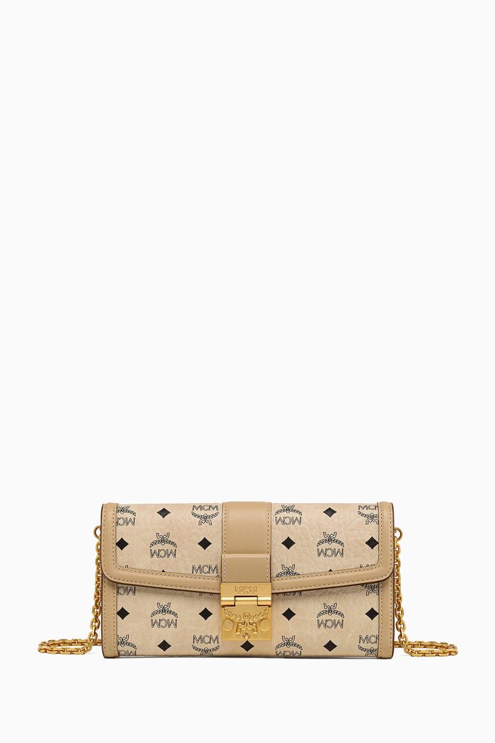

Large Tracy Chain Wallet in Visetos, Neutral