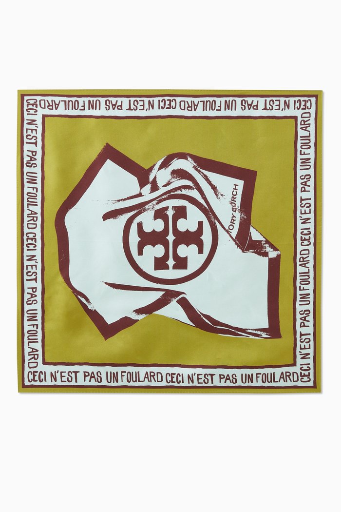 

Ceci N'est Pas Un Foulard Neckerchief in Silk Twill, Green