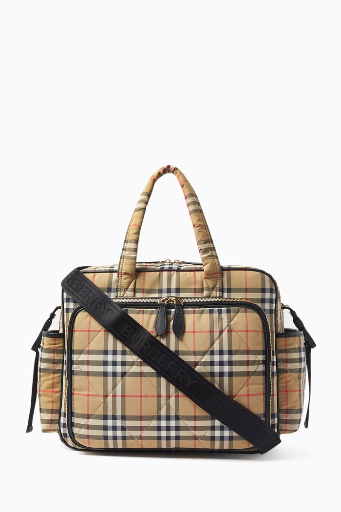 

Quilted Changing Bag in Nylon, Neutral