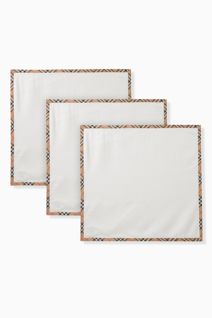 

Checkered Trim Blankets, Set of 3, White