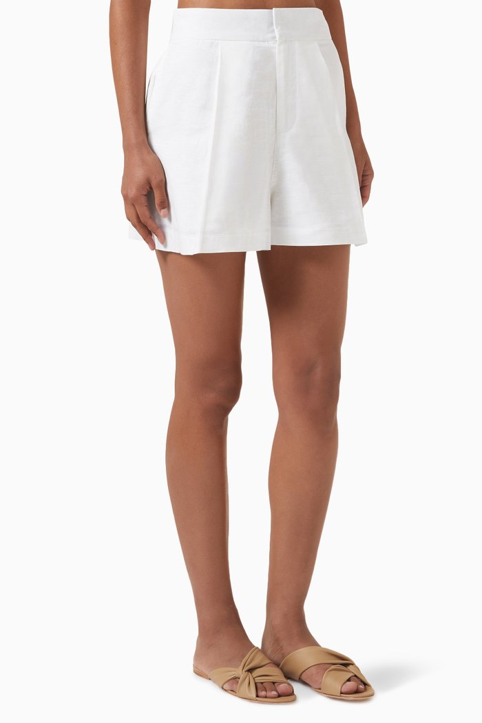 

Rhea Shorts in Linen-blend, White