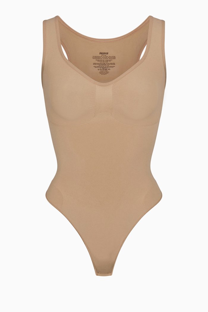 

Seamless Sculpt Scoop Neck Thong Bodysuit, Yellow