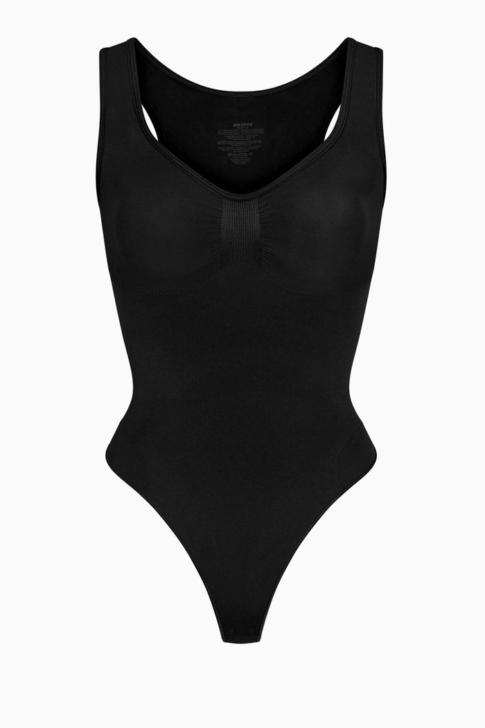 

Seamless Sculpt Scoop Neck Thong Bodysuit, Black
