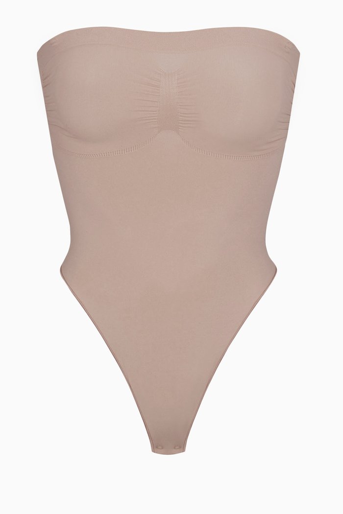 

Seamless Sculpt Strapless Thong Bodysuit, Brown