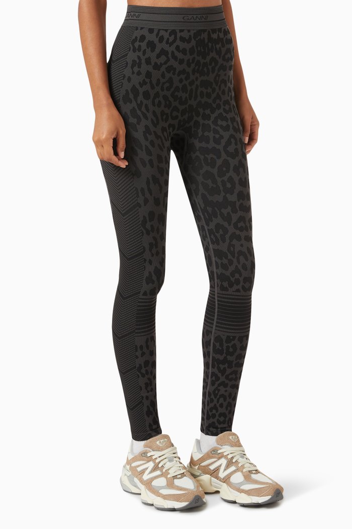 

Seamless Leopard-print Leggings in Jacquard, Black