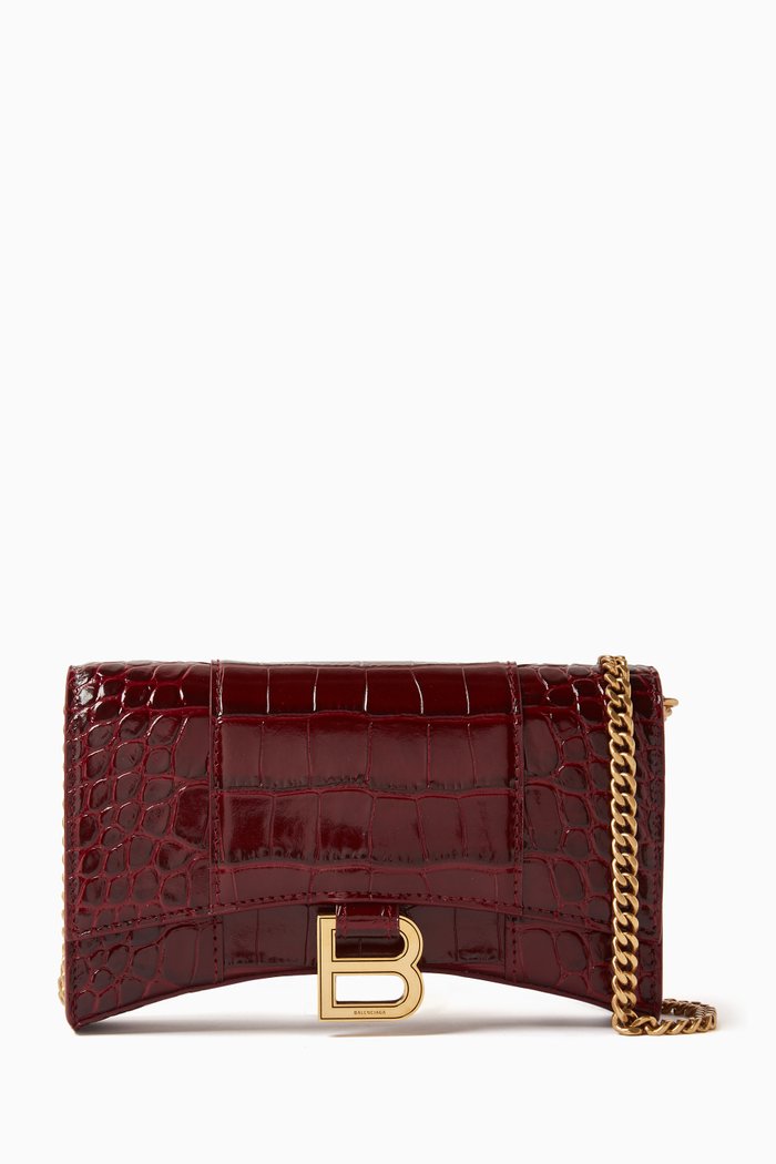 

Hourglass Wallet on Chain in Shiny Crocodile-embossed Calfskin, Red
