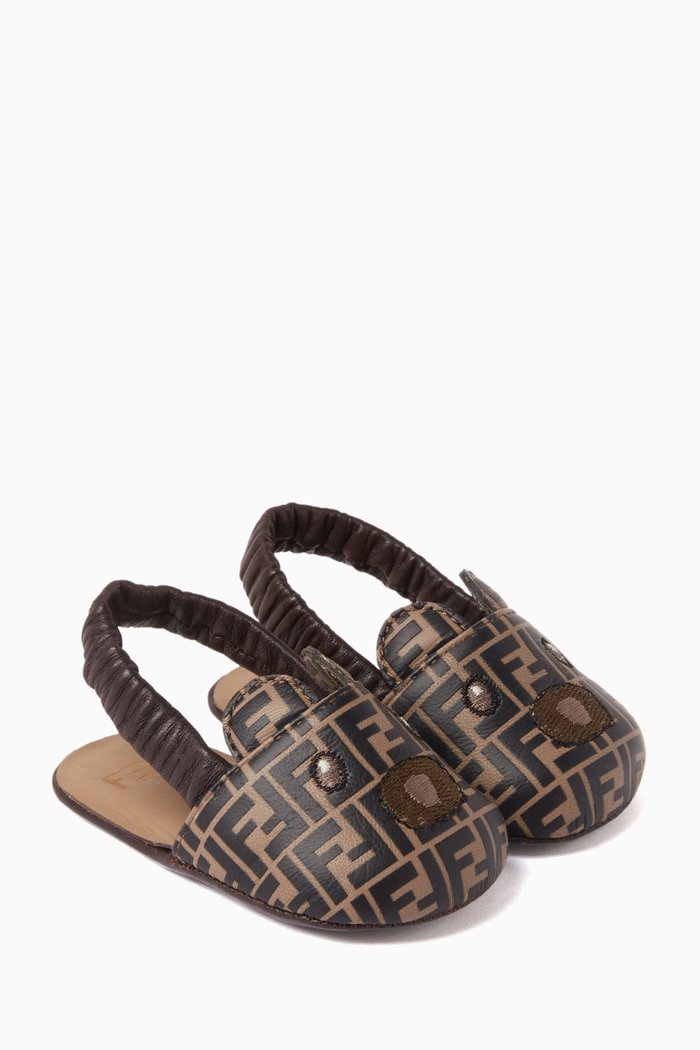 

Teddy-embroidered Slippers in Leather, Brown