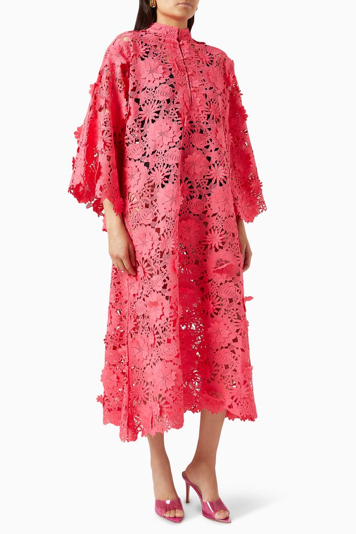 

Midi Kaftan in 3D Lace, Red