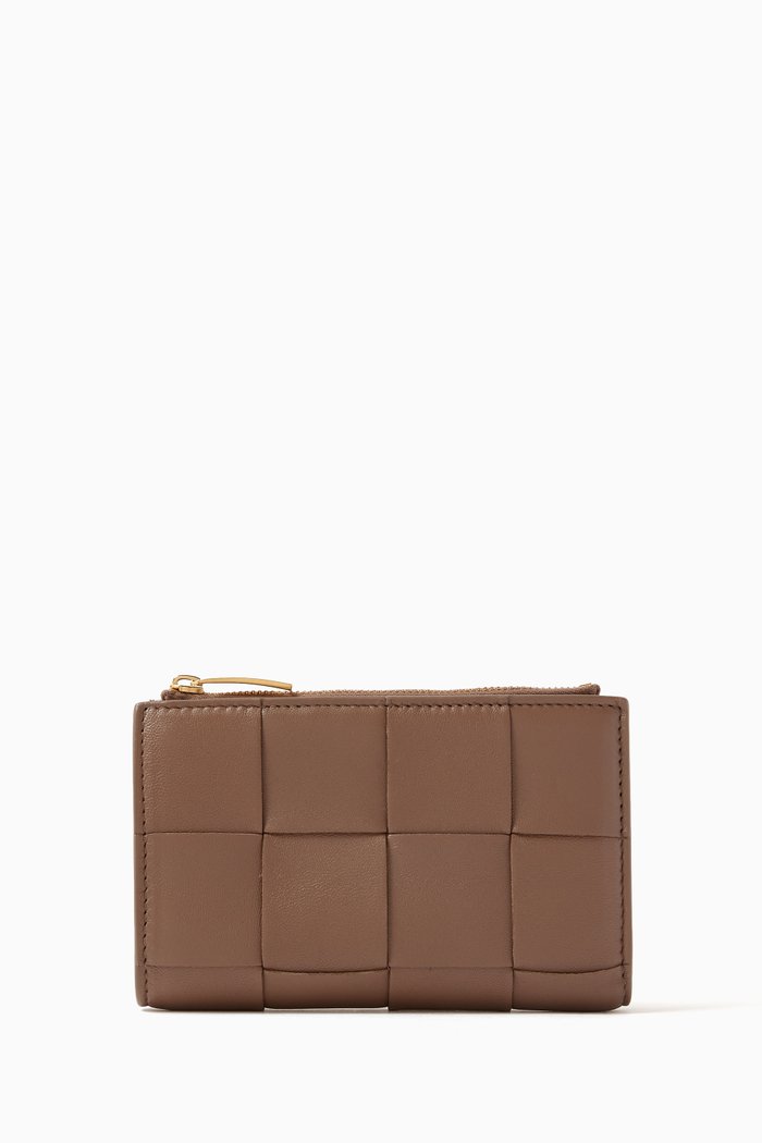 

Medium Cassette Bi-fold Wallet in Intrecciato Leather, Grey