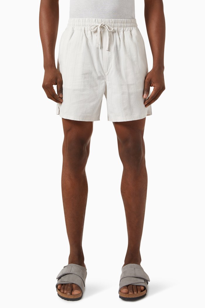 

Porter Embroidery Shorts in Cotton, Neutral