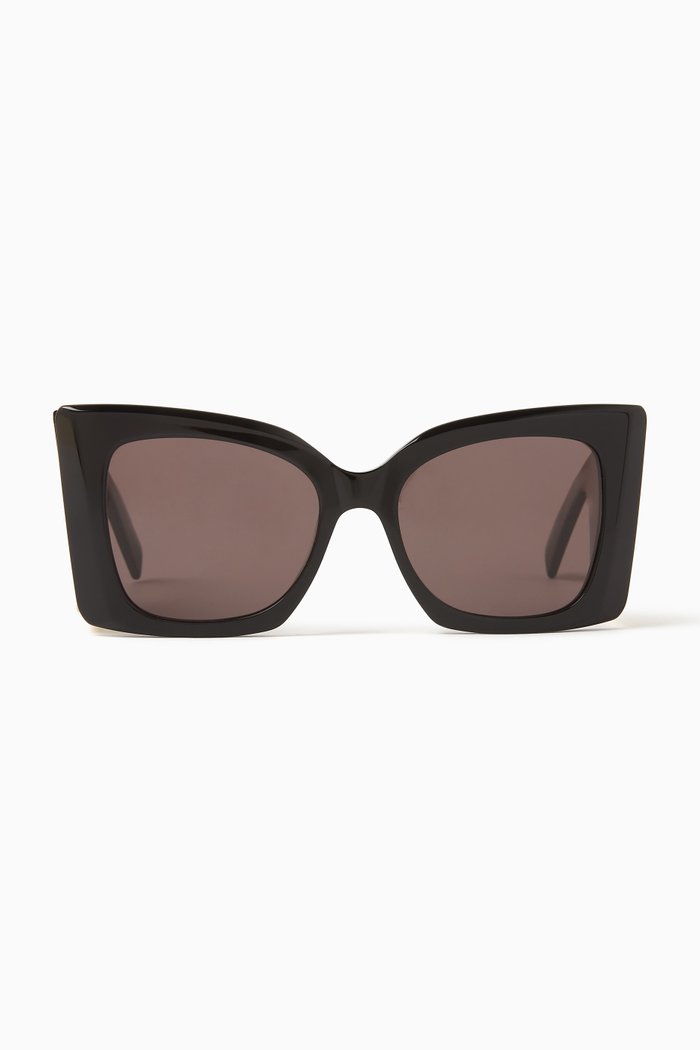 

Blaze Oversized Cat-eye Sunglasses in Acetate, Black