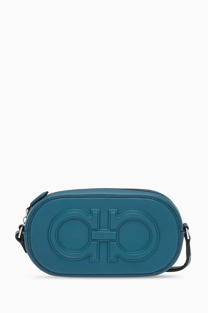 

Gancini Shoulder Bag in Leather, Blue