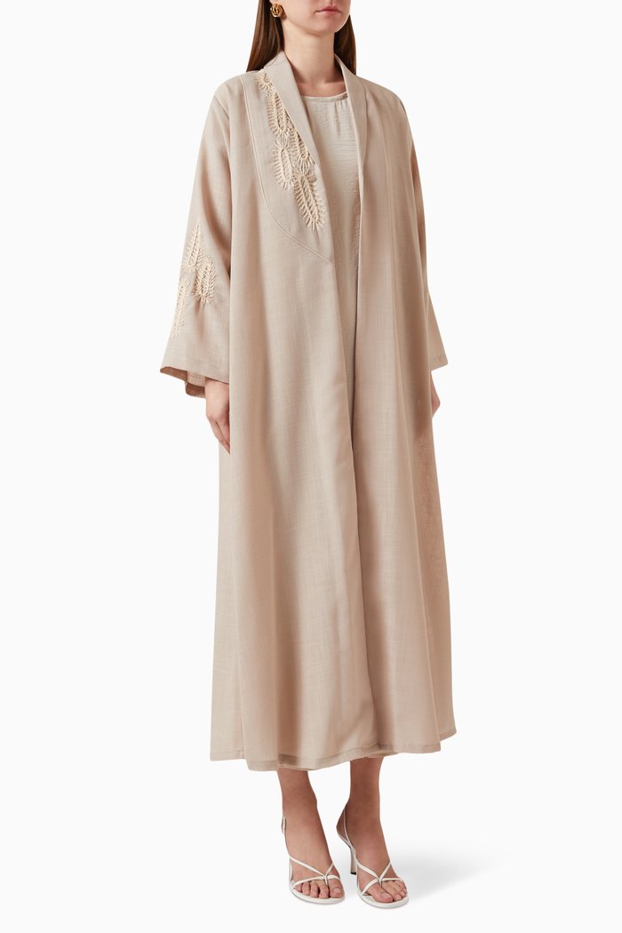 Thread-embroidered Abaya in Linen, Pink