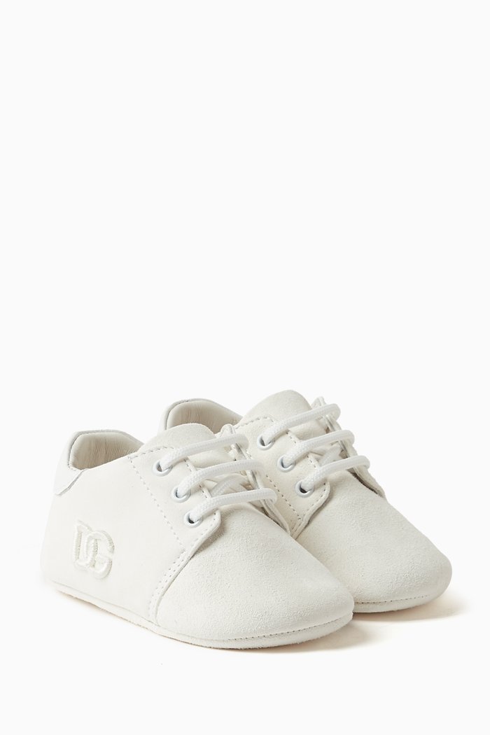 

DG Logo Embroidery Sneakers in Suede, White