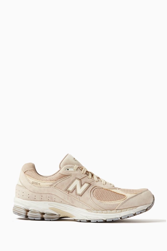 

2002R Sneakers in Suede & Mesh, Neutral