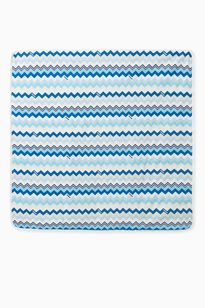 

Signature Print Blanket in Cotton, Blue
