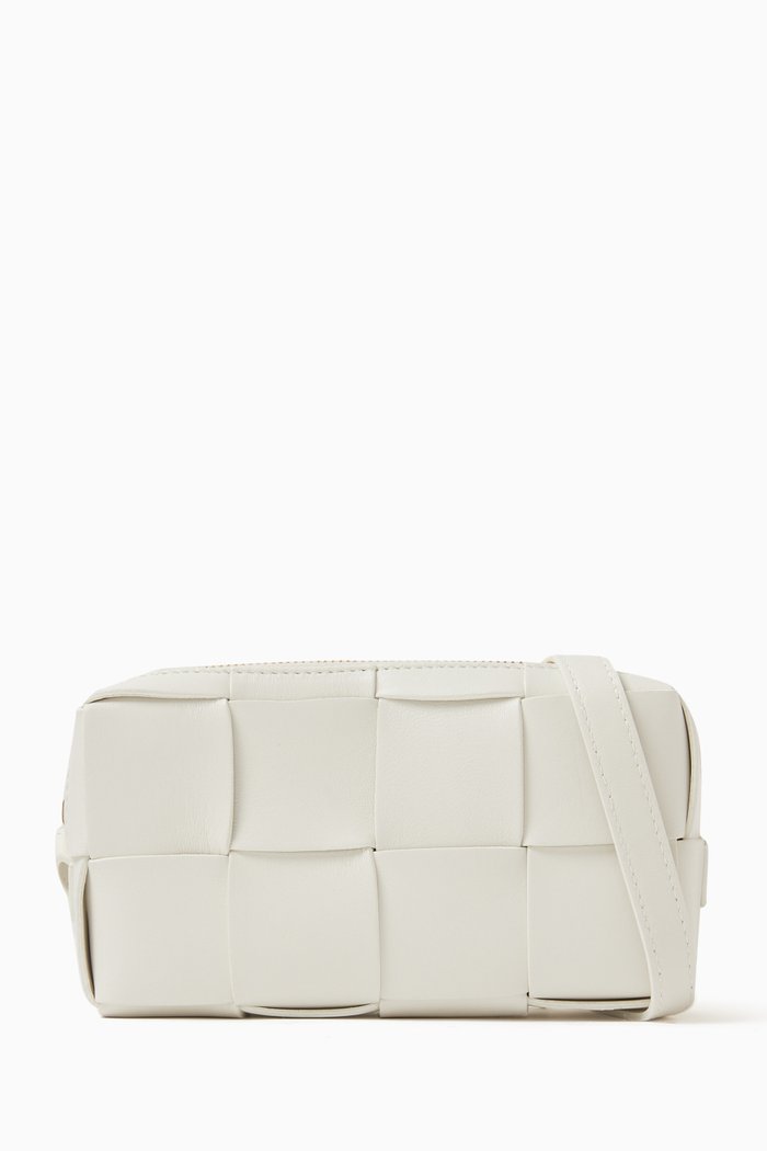 E/W Phone Pouch in Intrecciato Leather, White