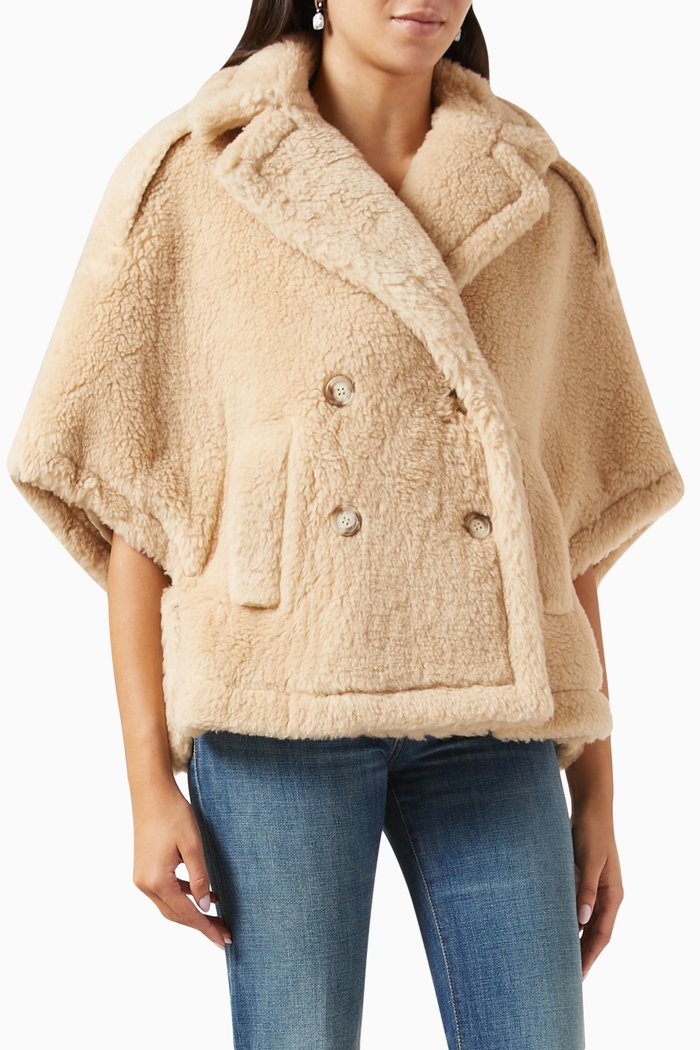 Adesso Cloak in Teddy Fabric, White