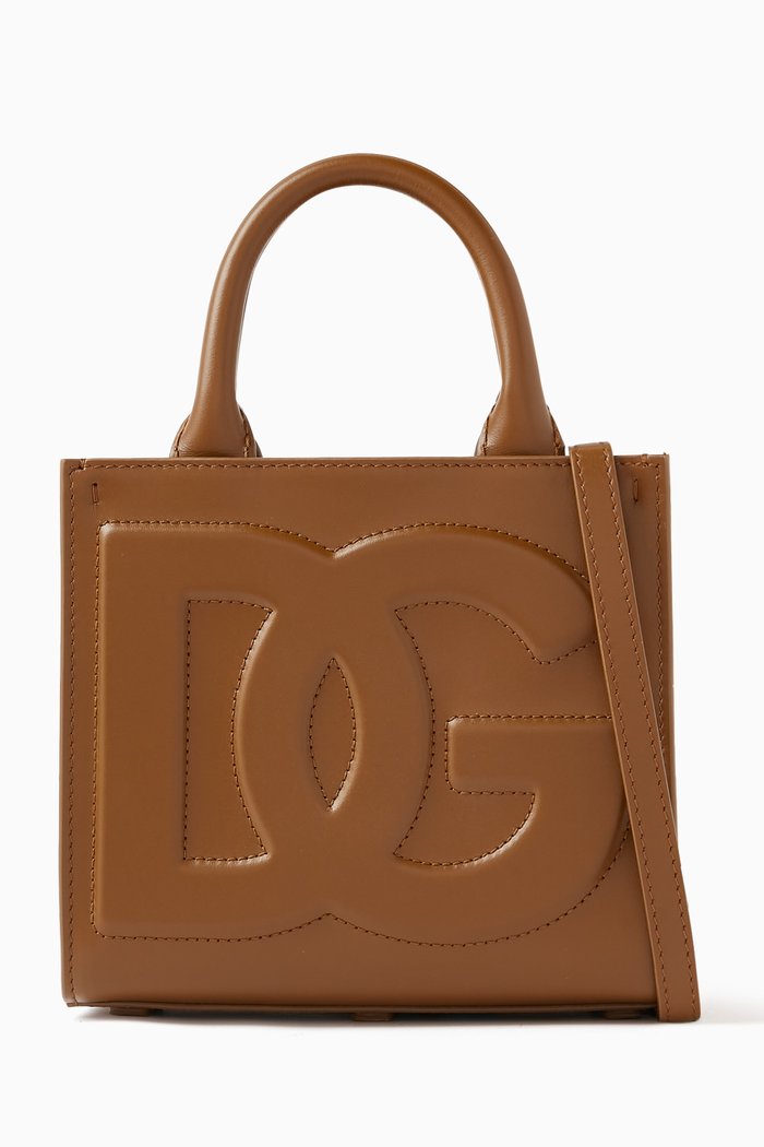 Mini Daily Logo Tote Bag in Leather, Brown